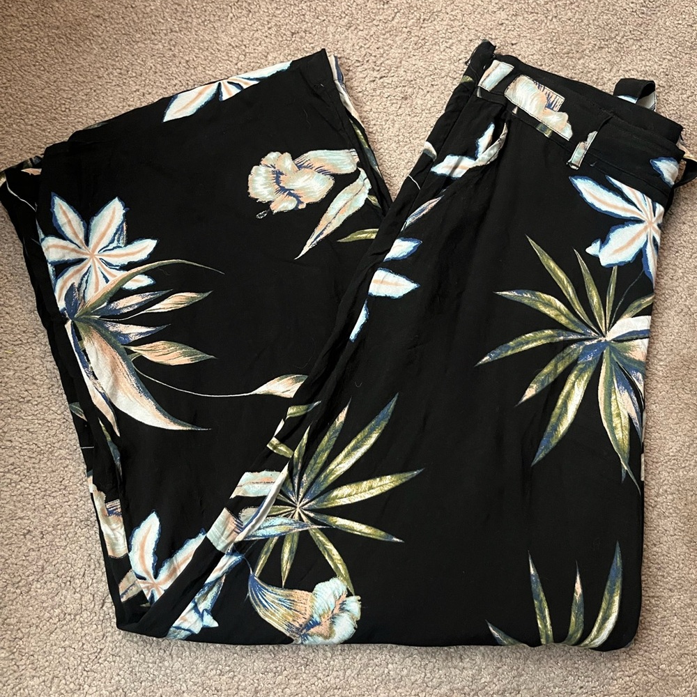 Roxy trousers